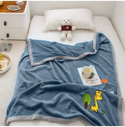 Double-layer Embroidered Blanket for Kid Super Soft Cartoon Throw Milk Velvet Blankets 120 x 150cm